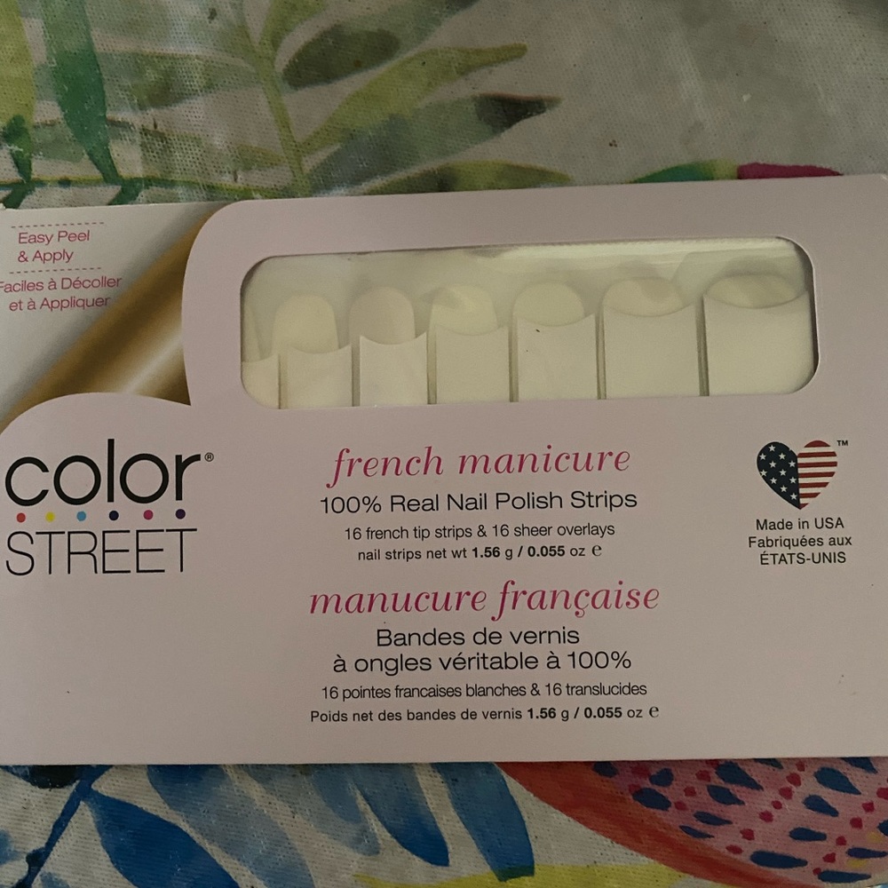 Color Street   Meet me in Paris French Manicure